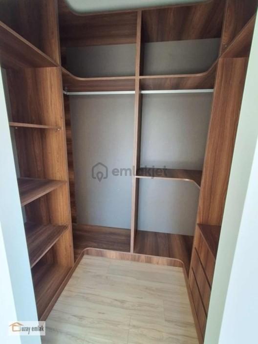 Havuzlu + Doğalgazlı + Güvenli Site İçi - 14