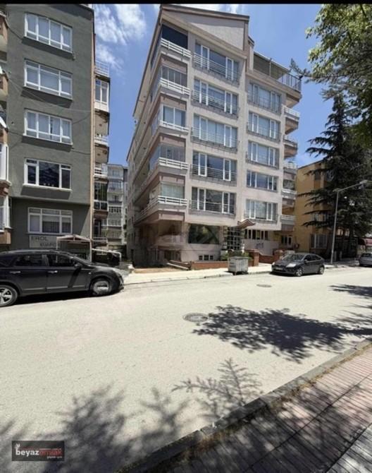 Kiralık Muayenehane - 5