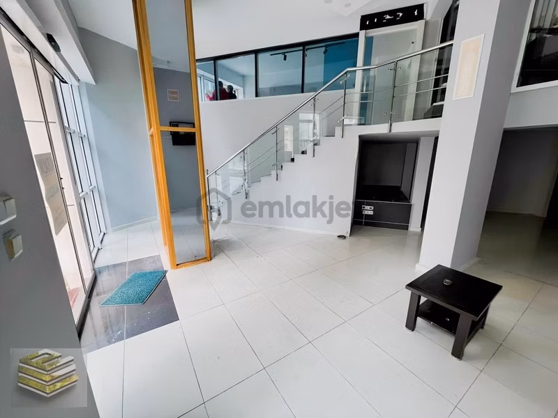 Ekipten Bulvara Cephe Kiralık Dükkan Çift Katlı - 15