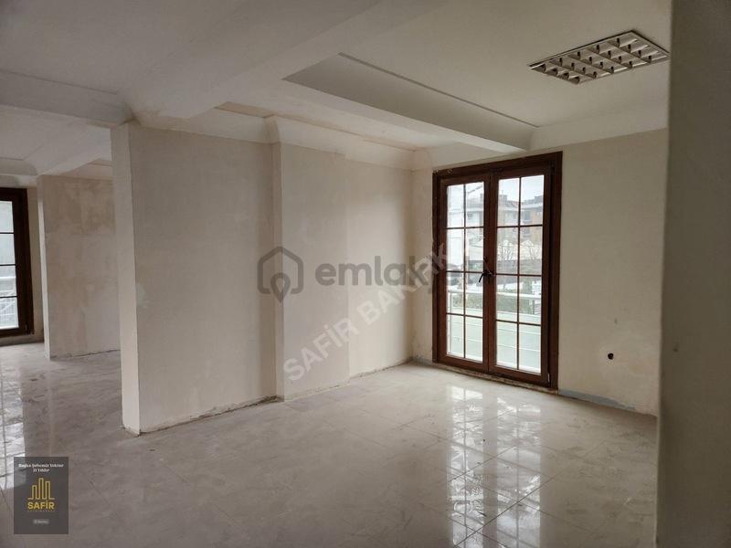 Bakırköy E-5'e Cephe Bahçe Kullanımlı Kiralık Bina - 26