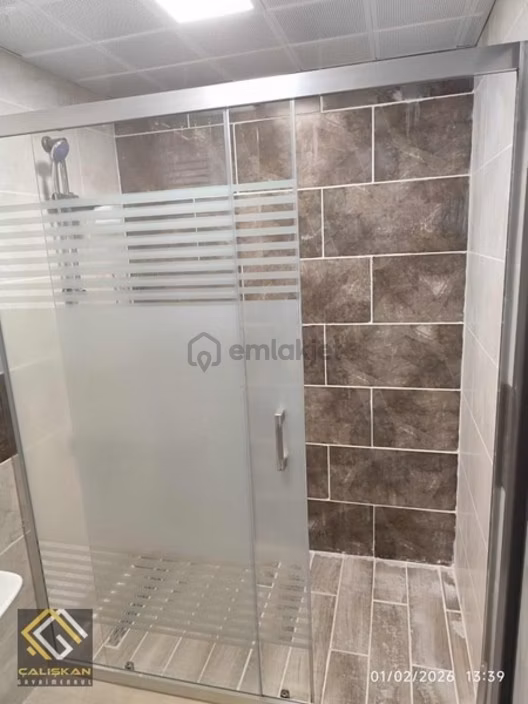 Eşyalı/arakat\ Klimalı/kaloriferli/ Asansörlü/ - 10