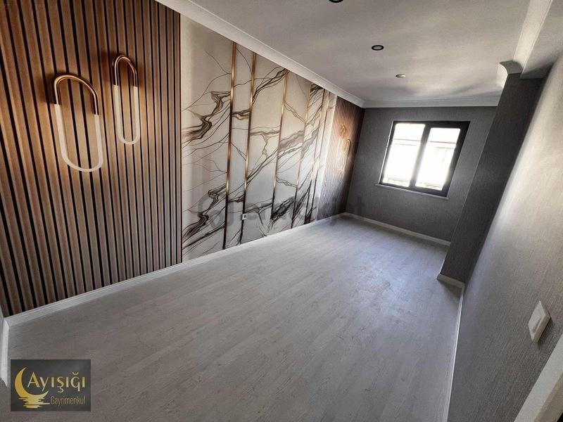 Çayırova Özgürlük Mh İstiklal Cd. Satılık 5+1 Dublex Daire - 9