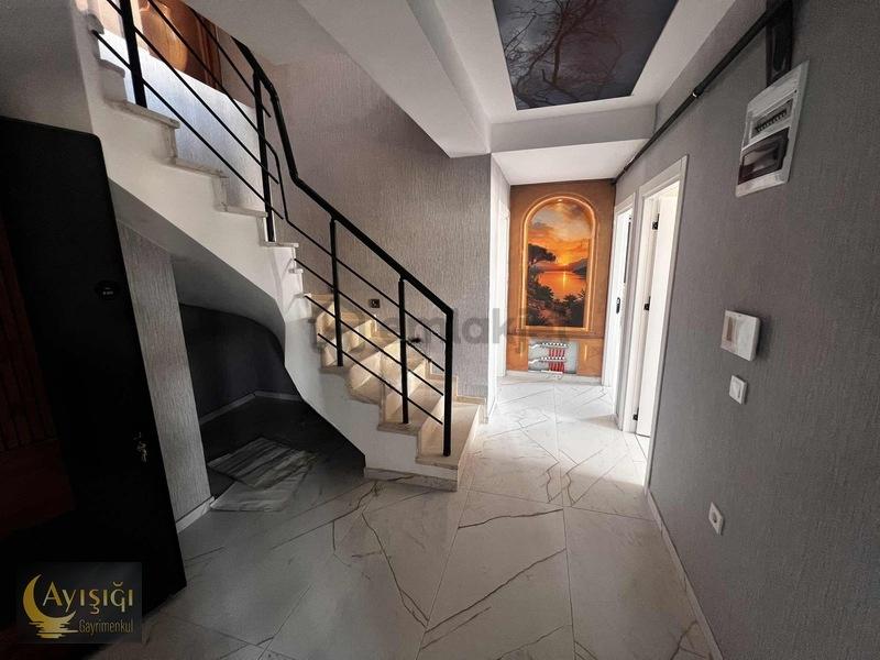 Çayırova Özgürlük Mh İstiklal Cd. Satılık 5+1 Dublex Daire - 5