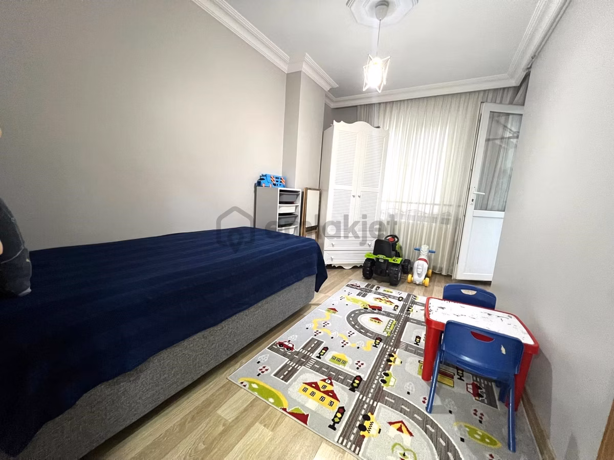 Esra'dan Tevfikbey'de Eminevime Uygun 2+1 Lüks Normal Kat Daire - 12