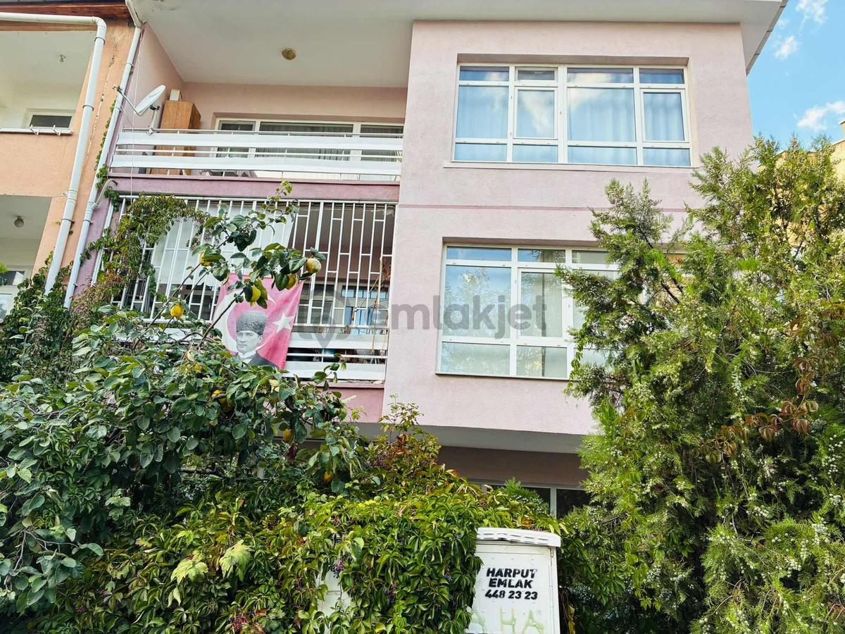 Beştepe'de Merkezi Konumda Bahçeli Bağımsız 2+1 - 2