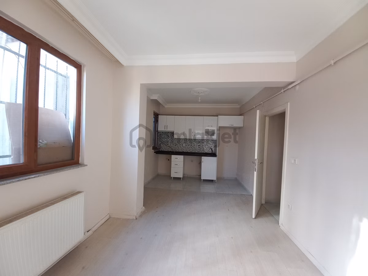 Şeref Emlak Yenidoğan Kiralık Daire 21,000 Tl - 3