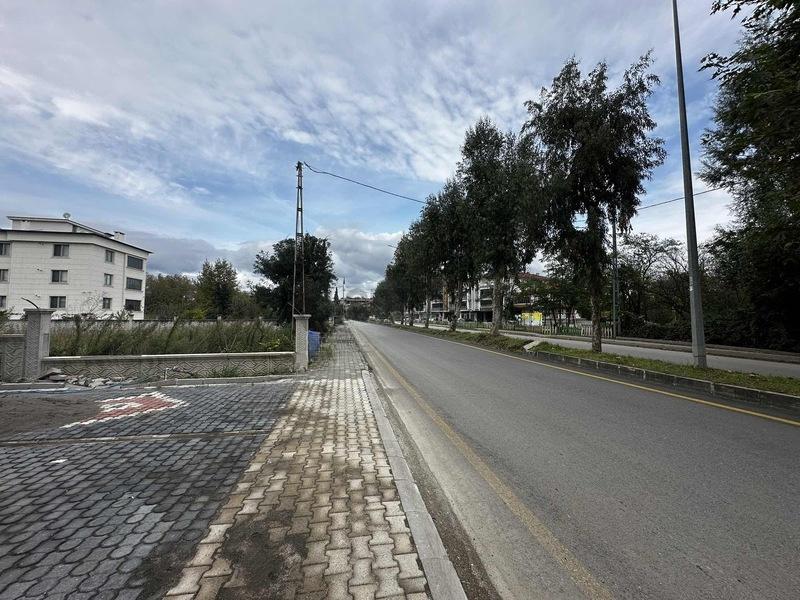 Öz-emmaxdan Sarıcalı Mahallesinde 100m2 Kiralık Dükka - 8