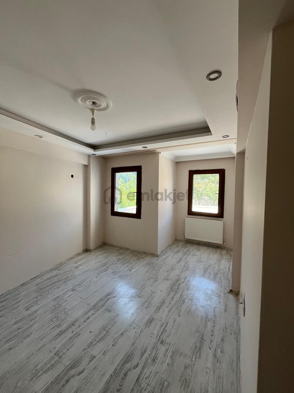 Özgün Gm'den Manisa Caddesi Üzerinde Kapalı Mutfak Teraslı Daire - 16