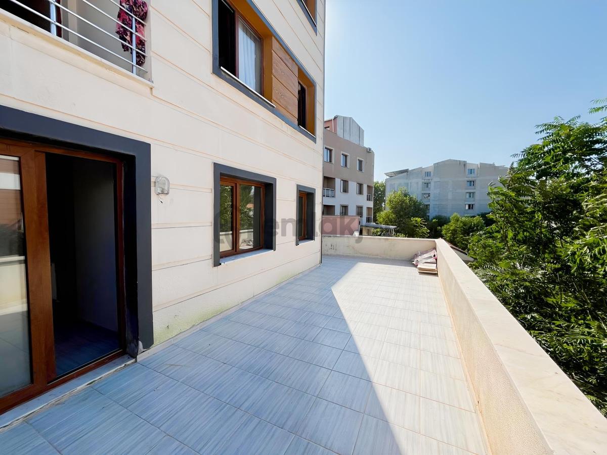 Özgün Gm'den Manisa Caddesi Üzerinde Kapalı Mutfak Teraslı Daire - 7