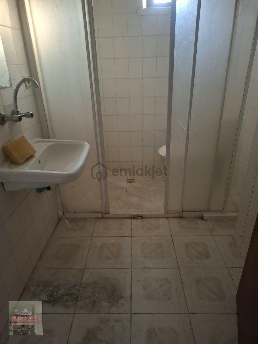 Gazi Mah. Şimşek Sitesi 3+1 Kiralık - 16
