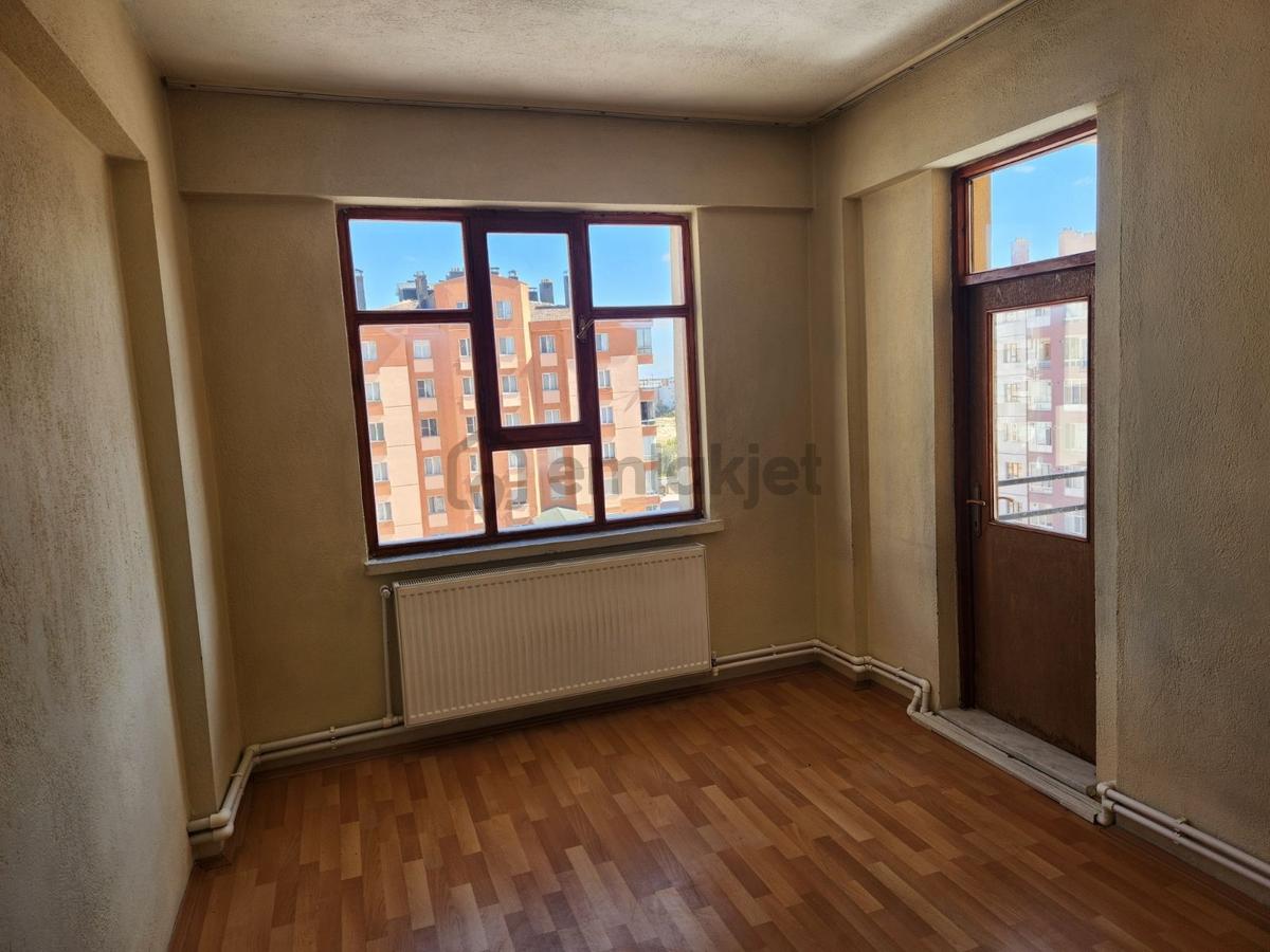 Galericilere Ve Matbaacılar Sitesine Yakın 2+1 Daire - 7