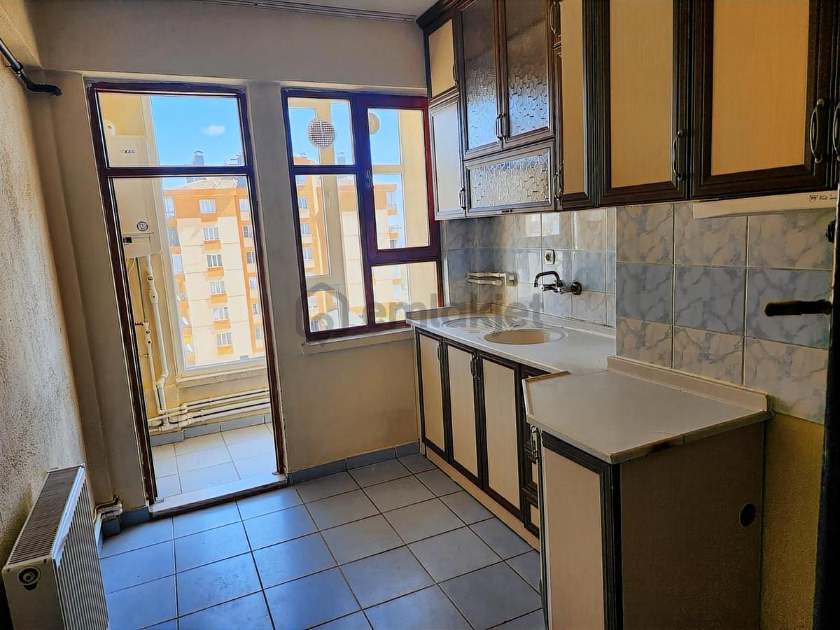 Galericilere Ve Matbaacılar Sitesine Yakın 2+1 Daire - 10