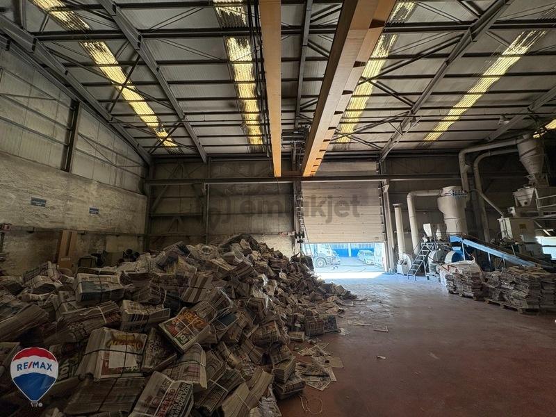 Arifiye'de 15 Ton Vinçli Satılık Fabrika - 24