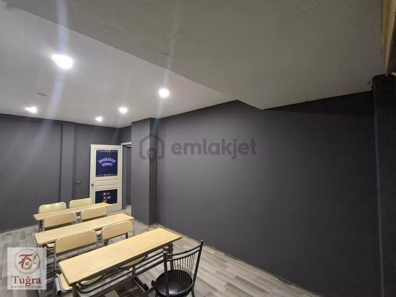 Hastane Caddesi Üzeri Çok Amaçlı Kullanıma Uygun İşyeri - 3