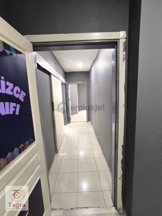 Hastane Caddesi Üzeri Çok Amaçlı Kullanıma Uygun İşyeri - 17