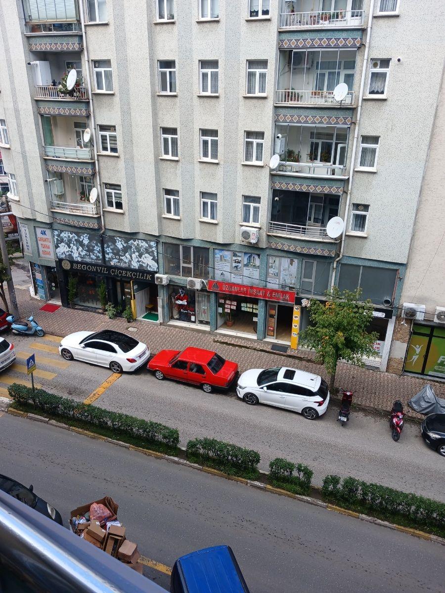 Veyisoğlu Satıyor | Şehrin Ana Merkezinde 3+1 Nezih Kupon Daire - 6