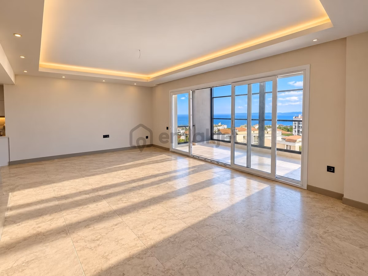 Ada Trıo Iıı - Teraslı Dubleks Daire // Rw Akar - 11