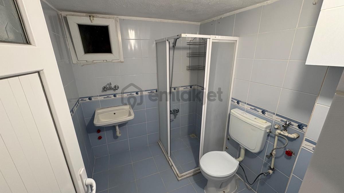 Bergama Gaziosmanpaşa'da Kiralık 3+1 Ara Kat Daire - 18