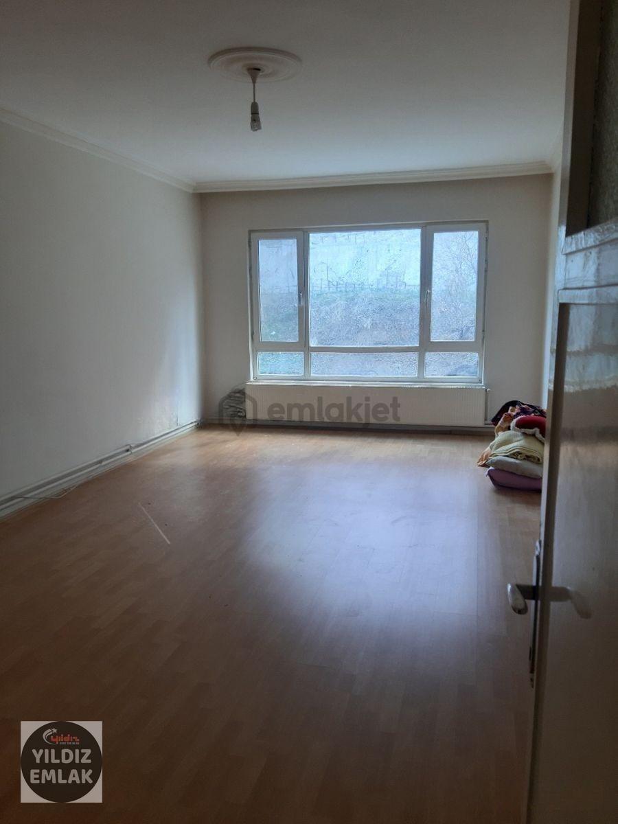 3+1 Ara Kat Bağlarbaşı Cd Üstü Satılık Daire Yıldız Emlak'tan - 8