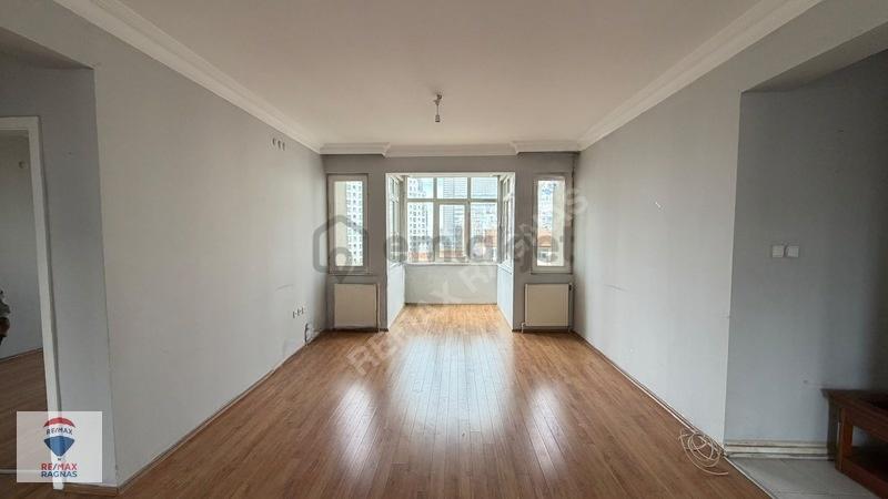 Kamelya Sitesinde Satılık 7. Kat Manzaralı 3+1 Satılık Daire - 5