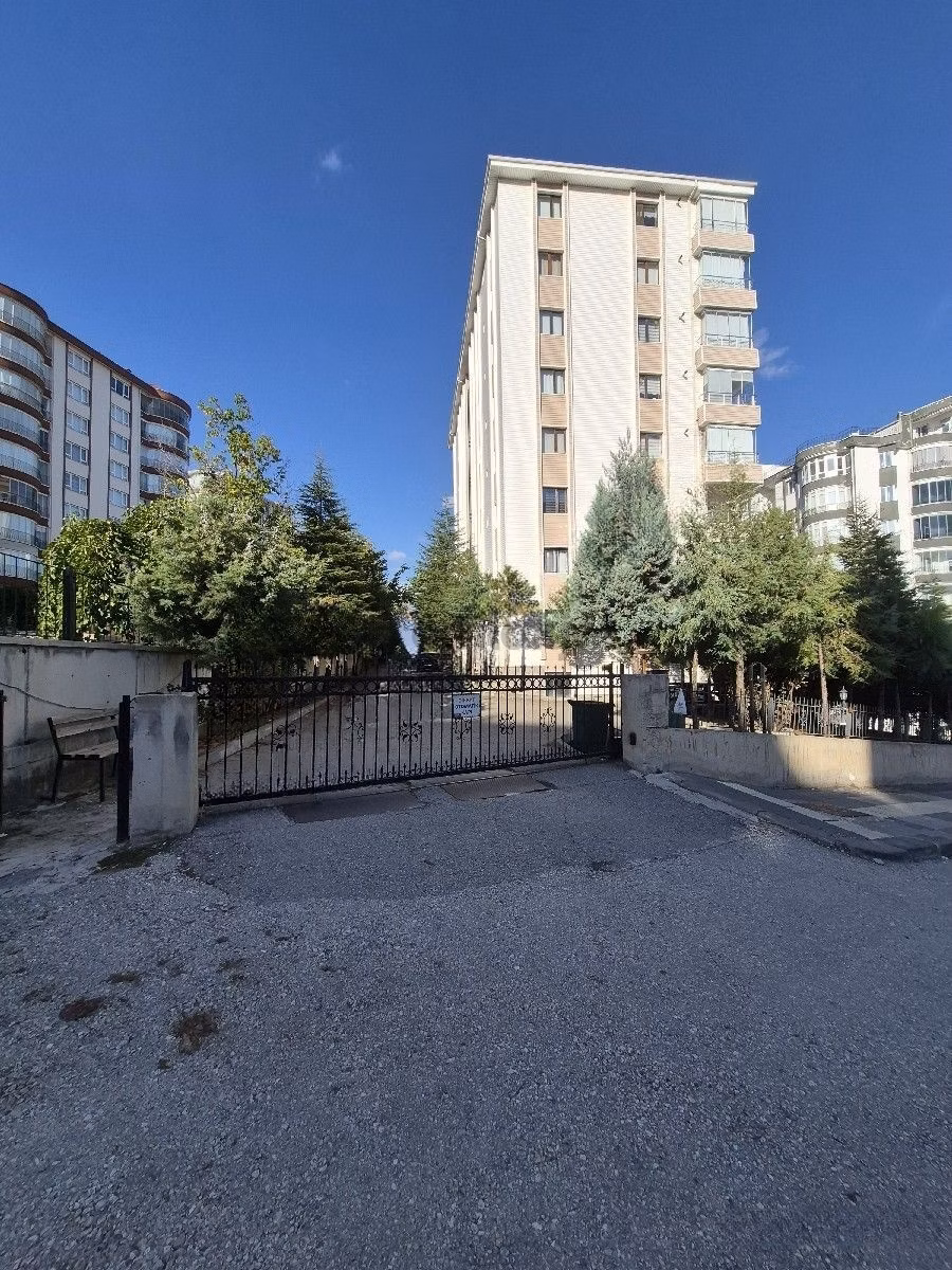 Acil Polatlı Şehitlik Kaşında Satılık Daire