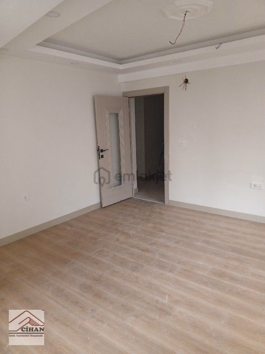 Şirinevler Metro Yakını Kiralık 3+1 - 12