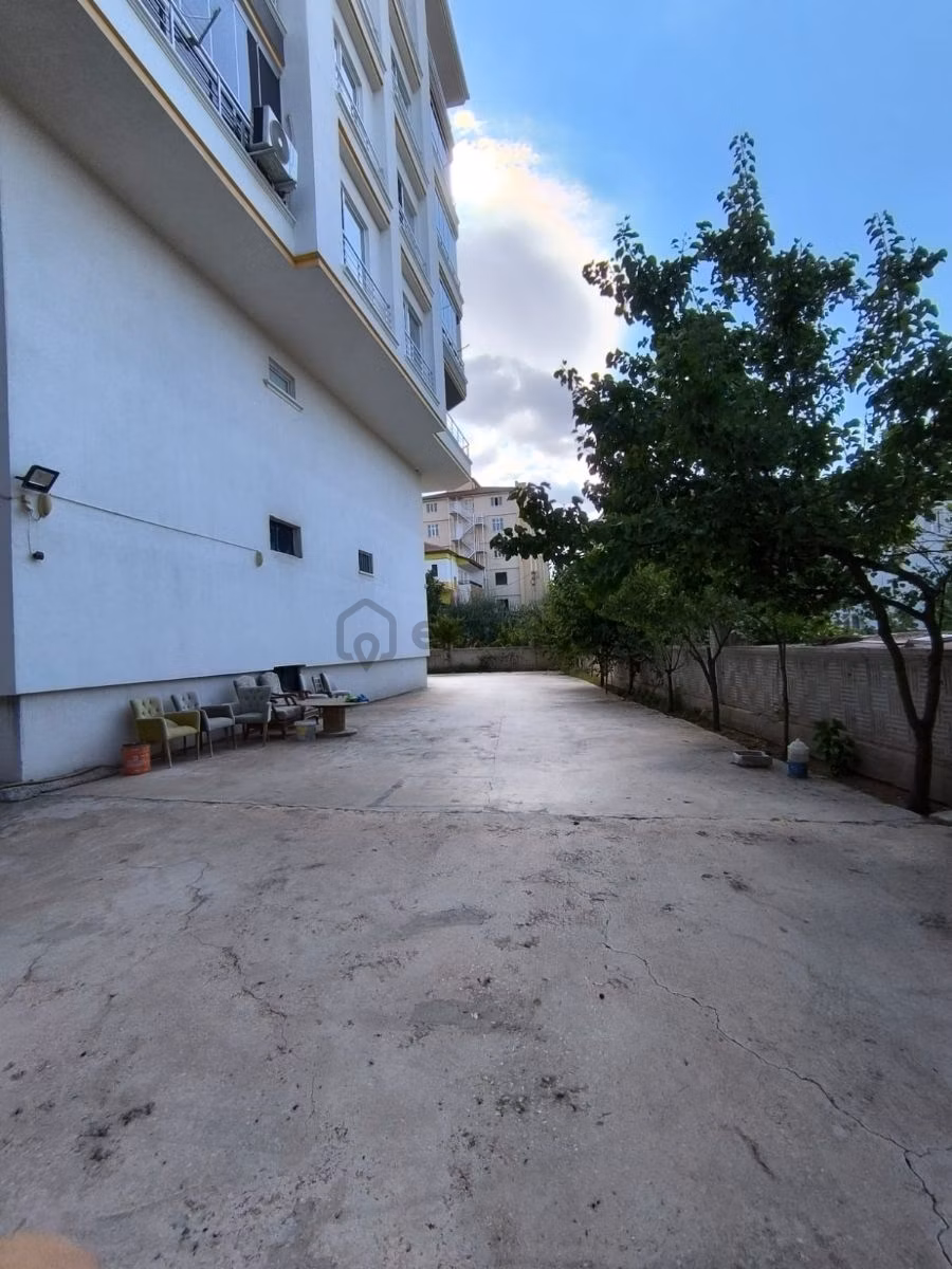 Aksaray Kurtuluşta Ana Cadde Üzeri Kiralık 3+1 Daire - 21