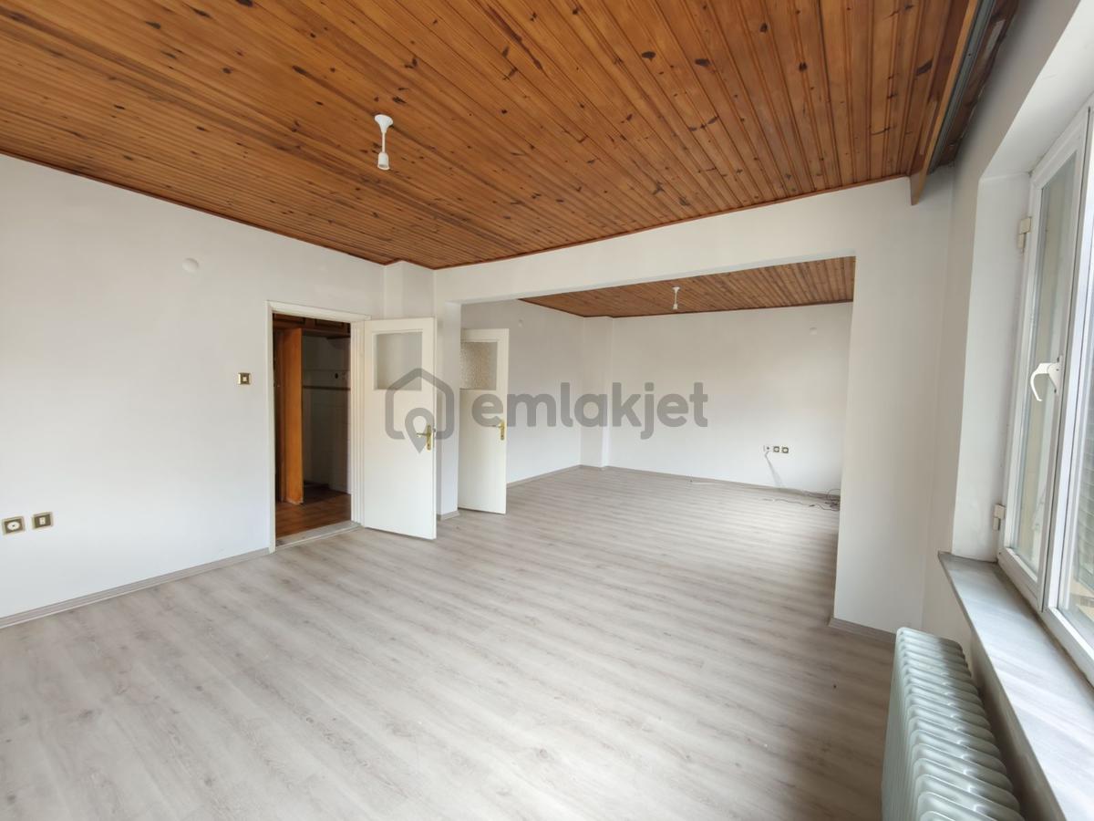 Kayalardan Kiralik 2+1 Tertemiz Daire - 14