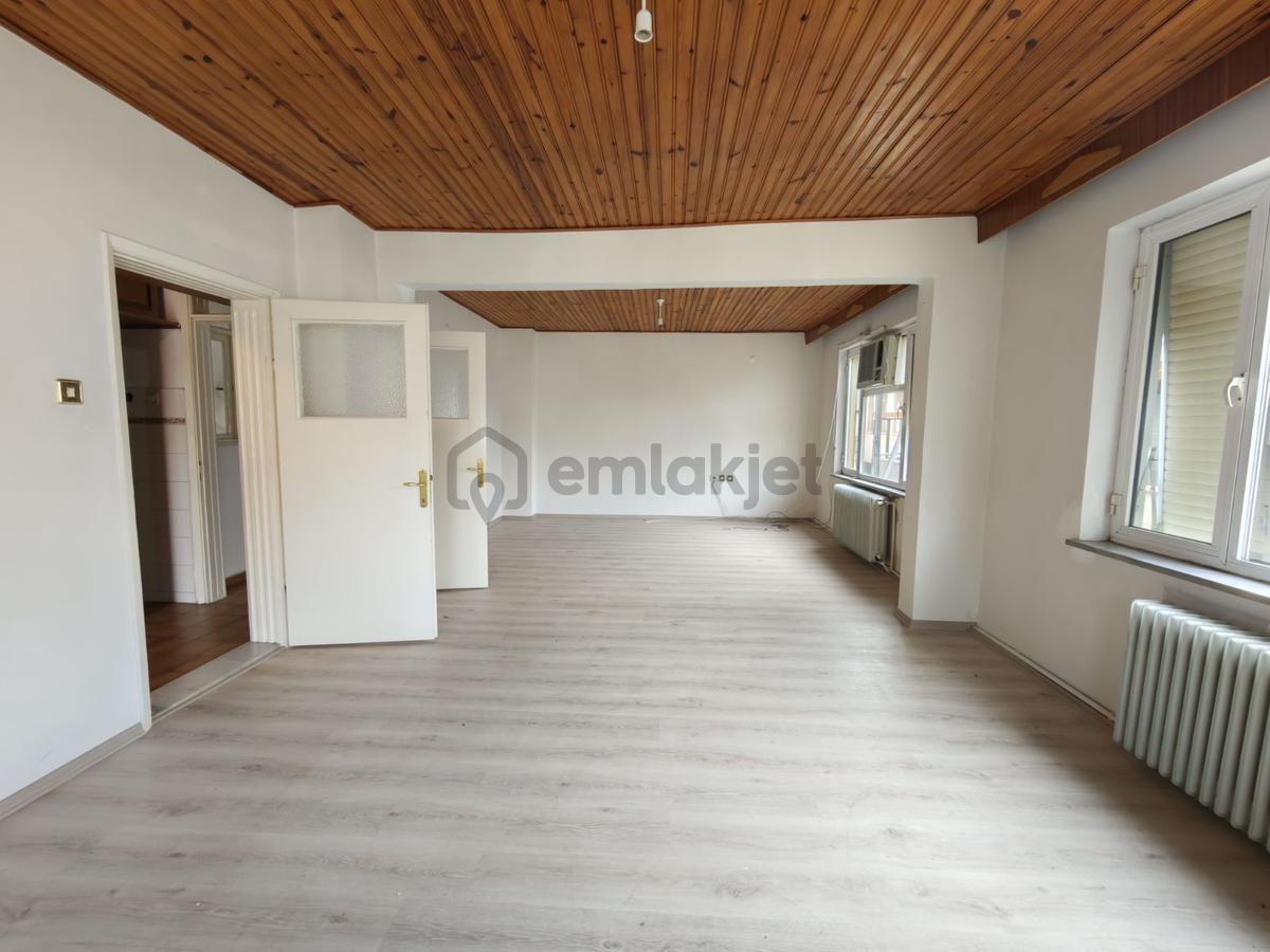Kayalardan Kiralik 2+1 Tertemiz Daire - 13