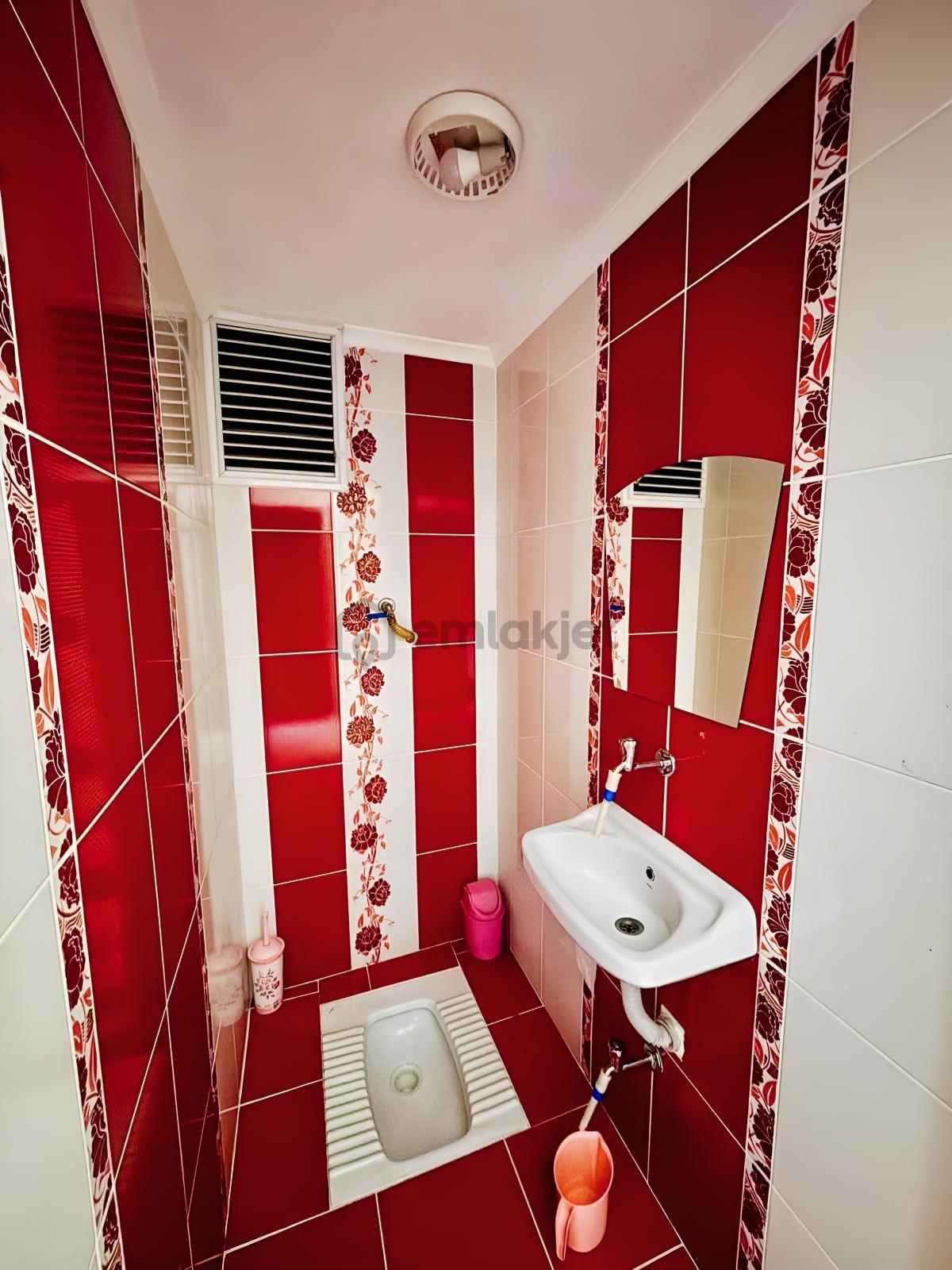 Ulucamiye 15 Saniye | Merkezde | 140 M² | 3+1 | Çift Cephe - 18