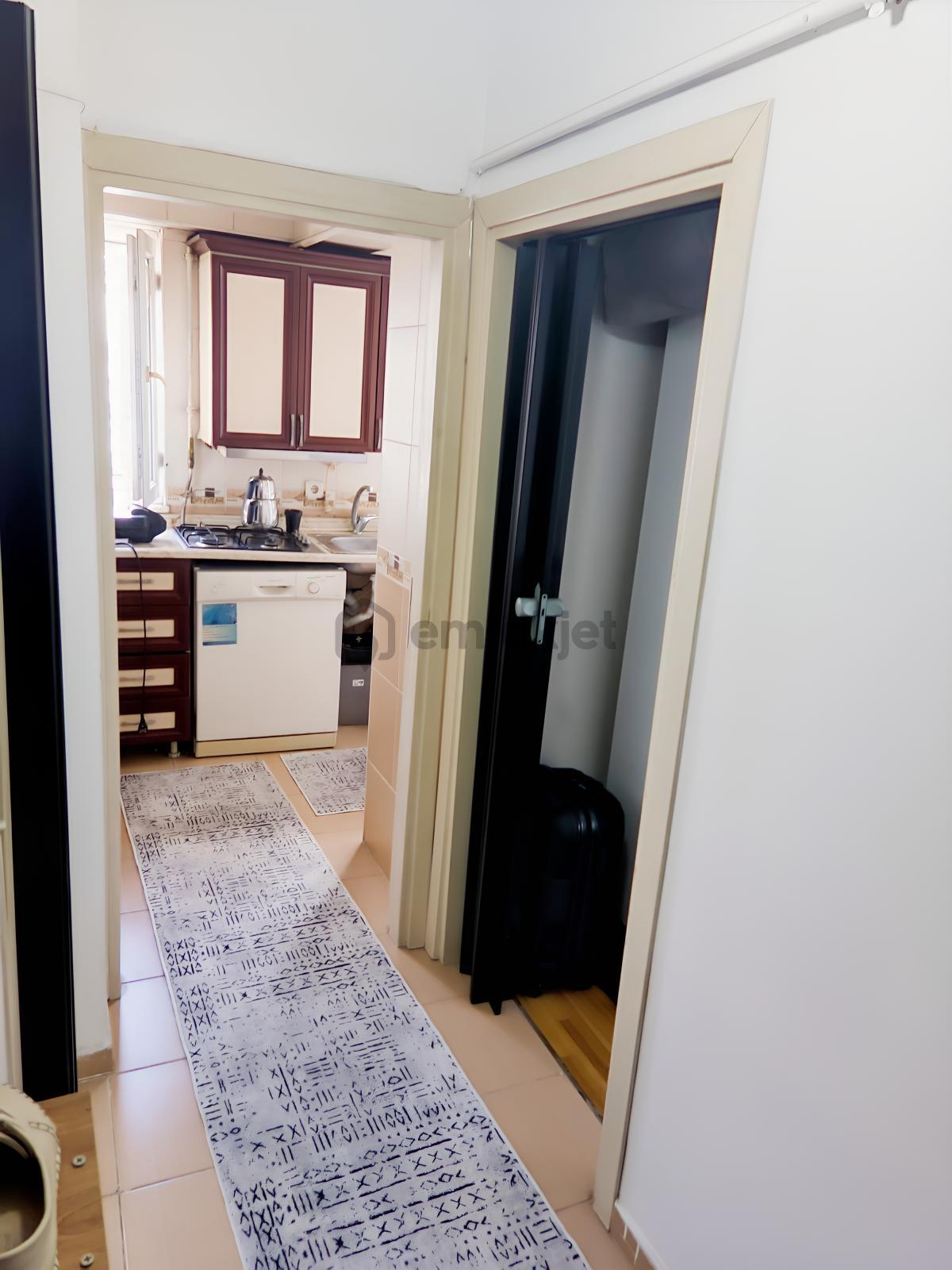 Gülbağ'da 1+1 Ara Kat Asansörlü Kombili & Kiracılı - 7