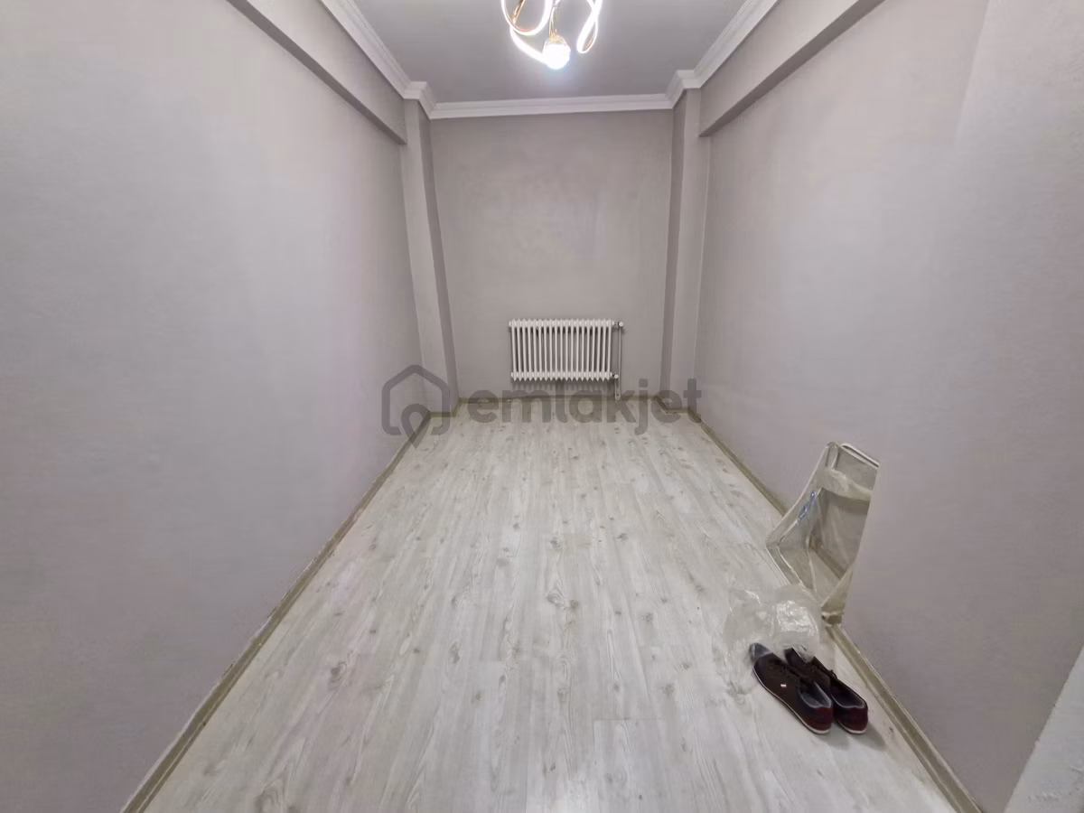 Bursa Yıldırım Setbaşı Karaağaç Ta Satılık Bahçeli Daire - 3