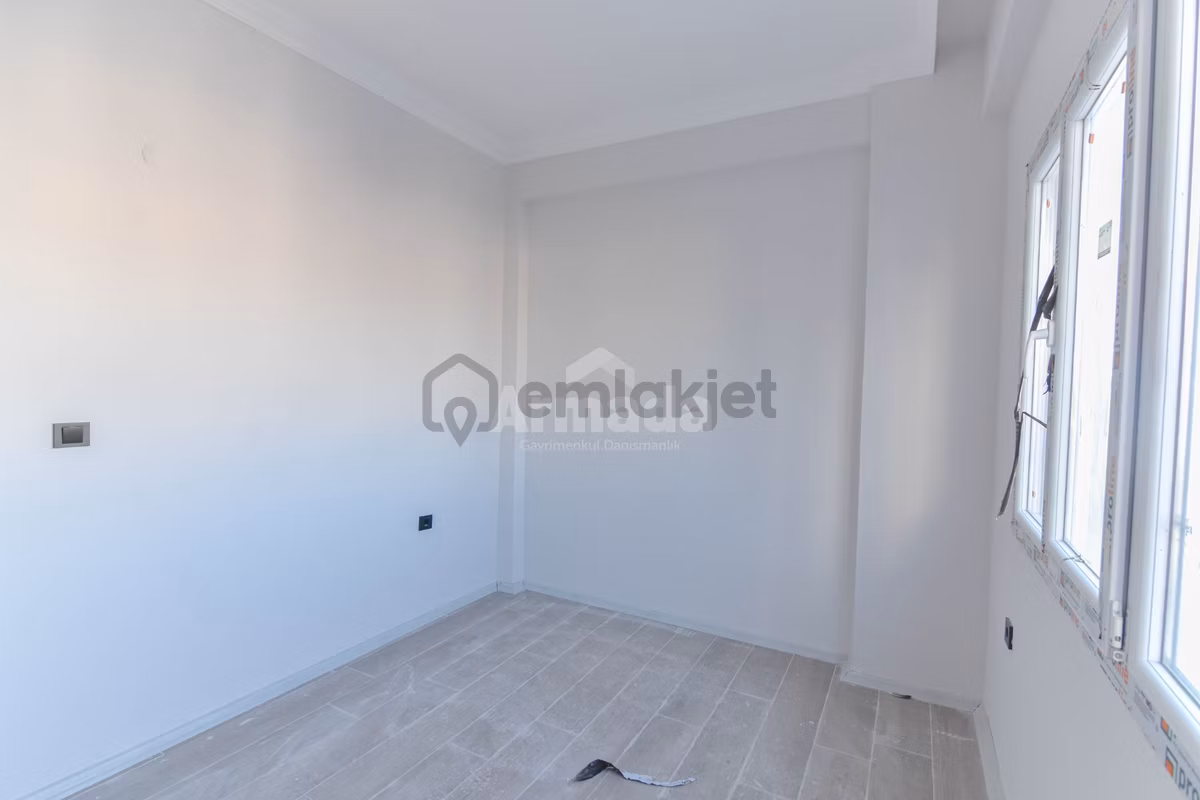 Kuşadası Merkez'de Sıfır 2+1 Satılık Daire - 14