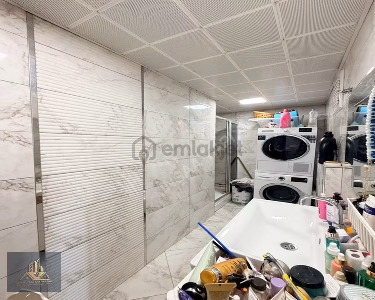Güzelyurt Mah'de Butik Sitede Kiralık 2+1 Dubleks - 12