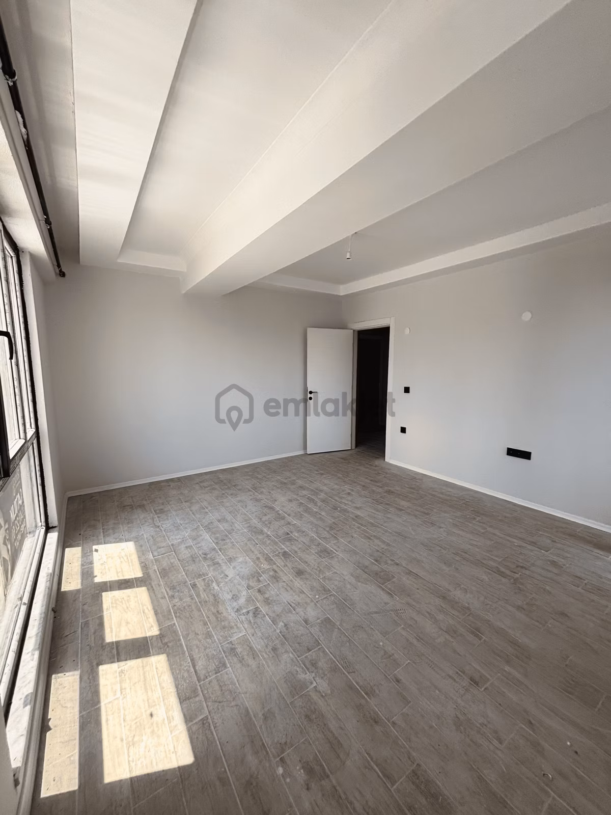 Yalova Çiftlikköyde Deniz Manzaralı Ara Kat 2+1 Satılık Daire - 10