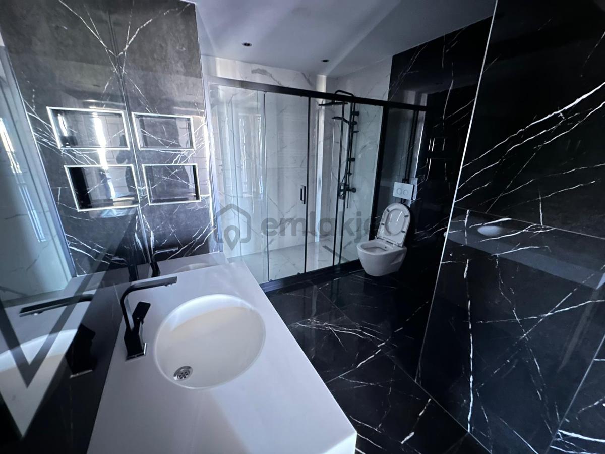 Realty Gate'den - Harika Lokasyon - Ultra Lüks Yapı - Sıfır 4+1 - 17