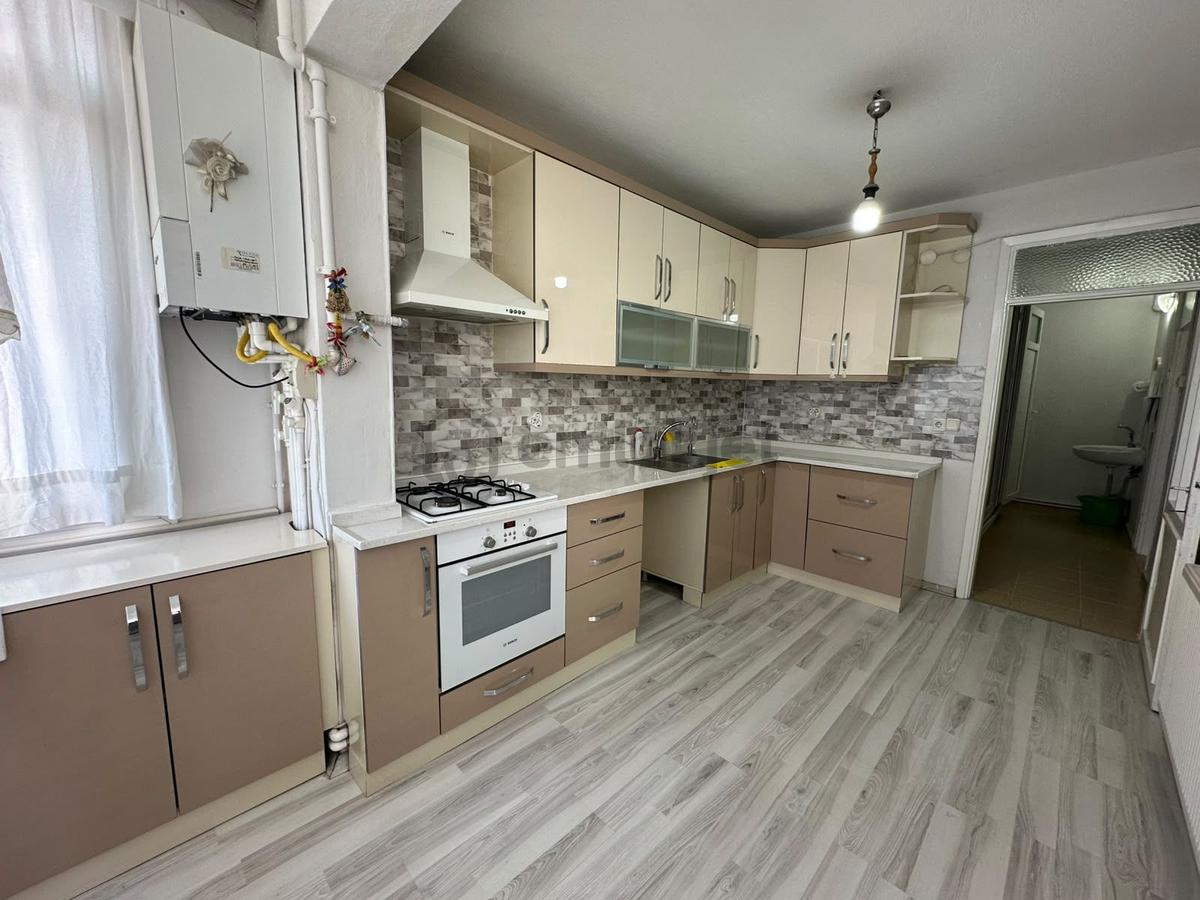 Eserkent'te 118 M2 Doğalgazlı Satılık 2+1 Daire - 4