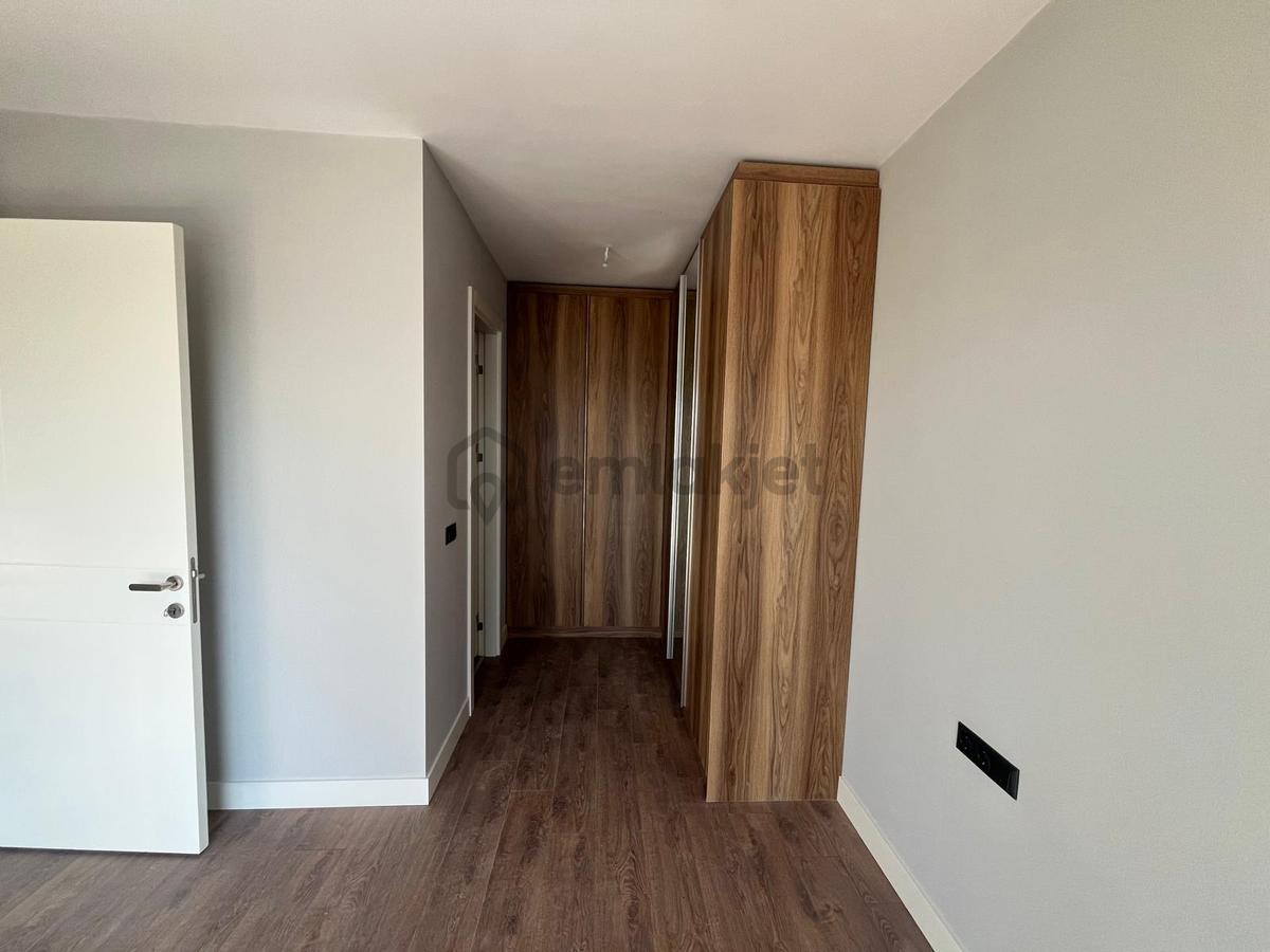 Ferce 2+1 Manzaralı Şerefiyeli Kiralık Daire - 8