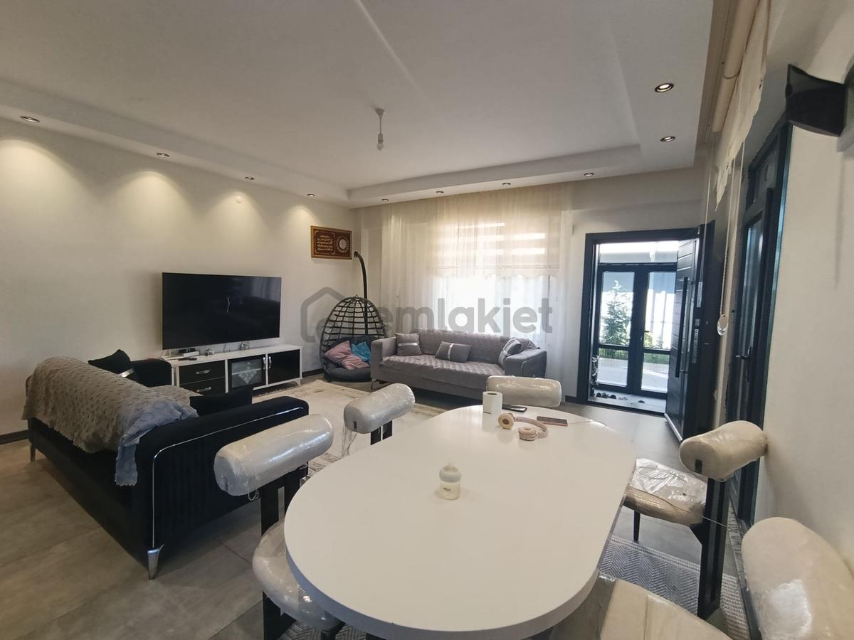 Sakarya Karasu'da Satılık 5+1 Villa - 12