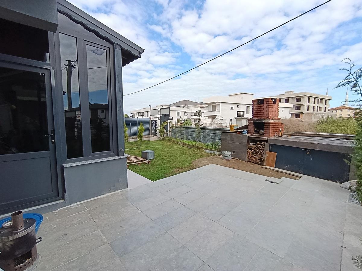 Sakarya Karasu'da Satılık 5+1 Villa - 4