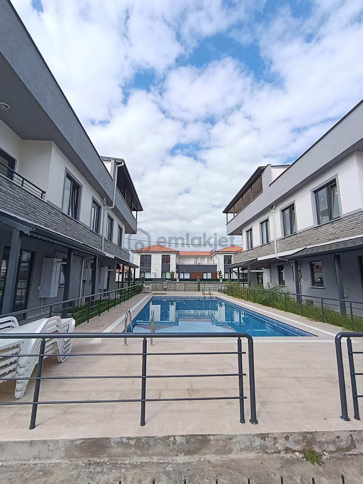 Sakarya Karasu'da Satılık 5+1 Villa - 2