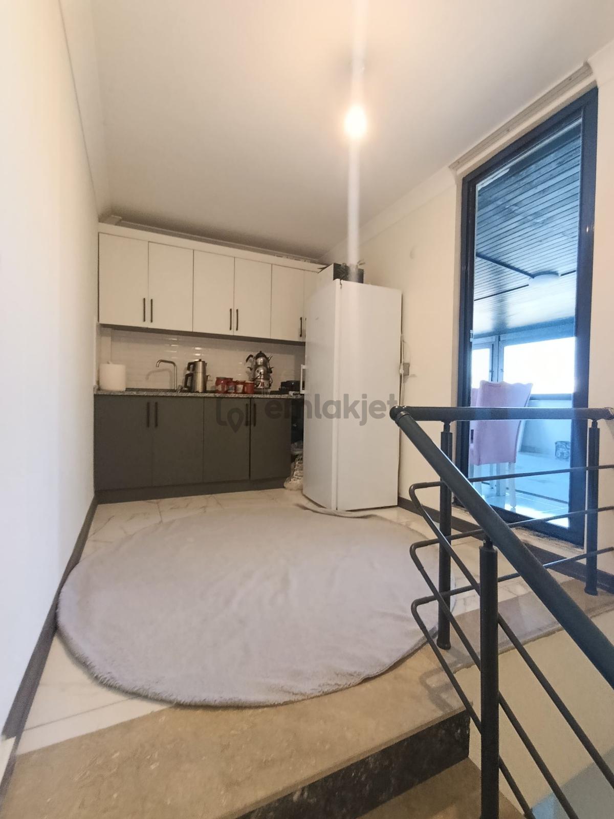Sakarya Karasu'da Satılık 5+1 Villa - 32