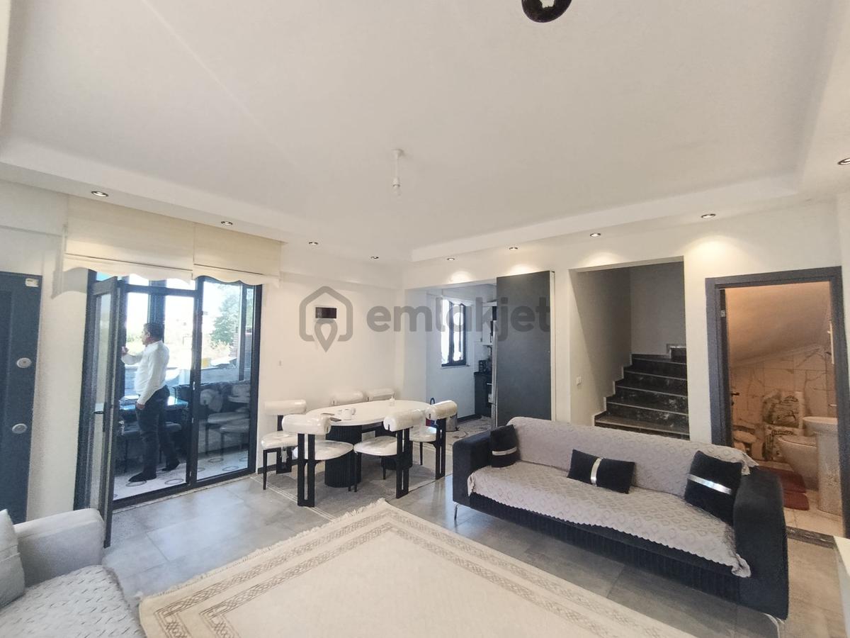 Sakarya Karasu'da Satılık 5+1 Villa - 10