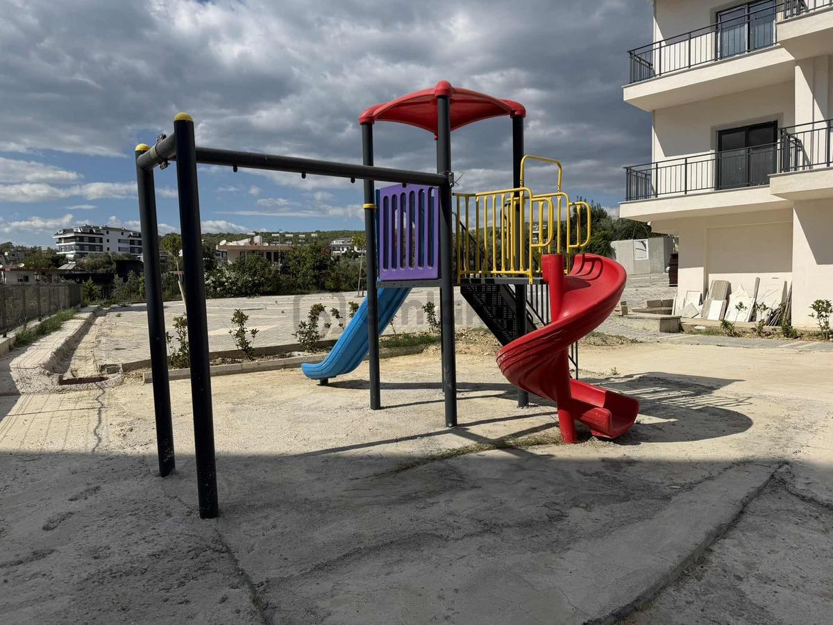 Avsallarda Lüks Daire 4.kat 1+1 46m2 Deniz Manzaralı