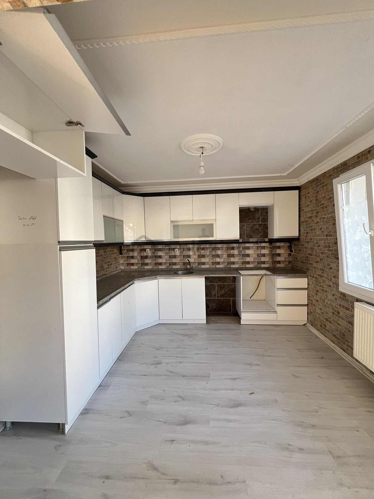 Atıcı Group'dan 3+1 120 M2 Kiralık Daire Okula Cephe - 19