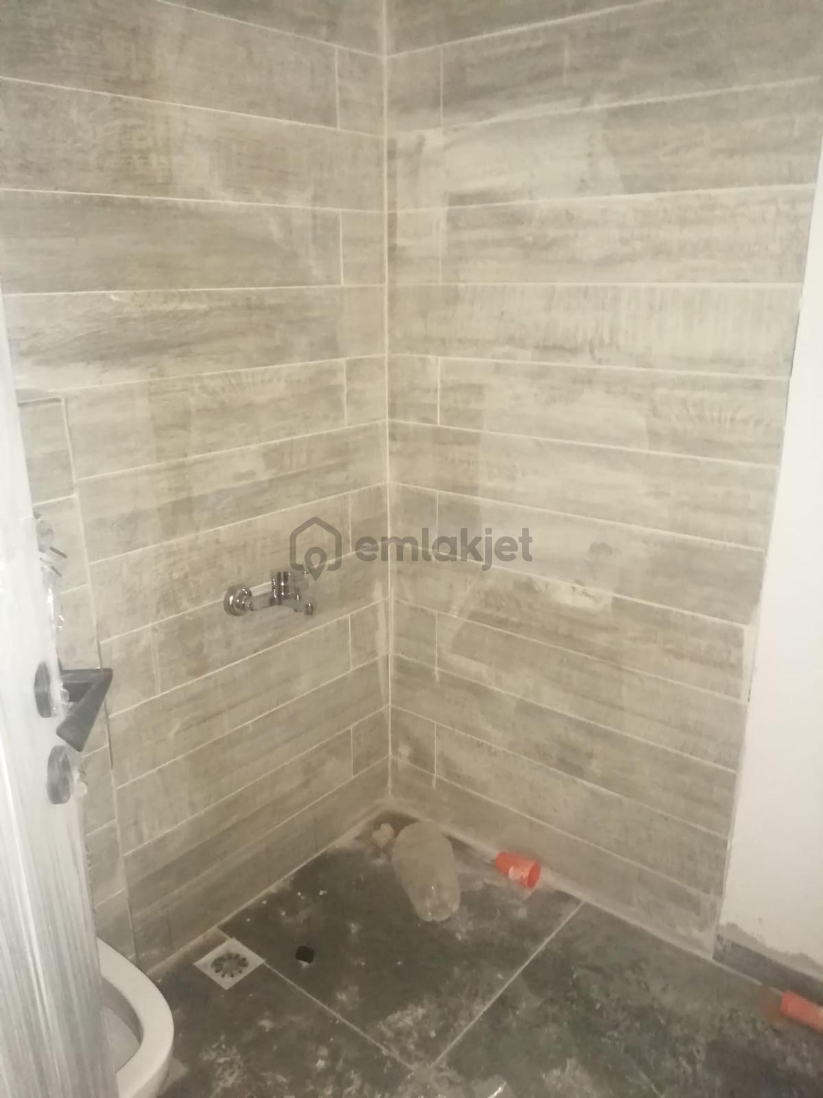 Çevik 'ten Muradiye Mah. Ful Özellikli Satılık 1+1 Daire. - 2
