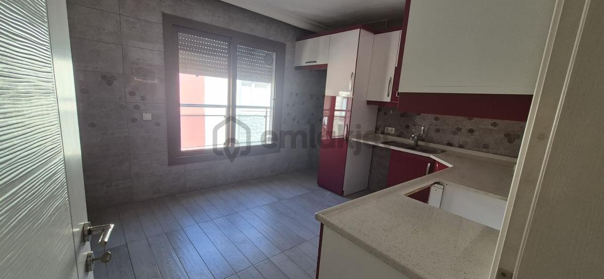 İzmir Buca Yenigün Mahallesinde 3+1 Kiralık Daire - 21