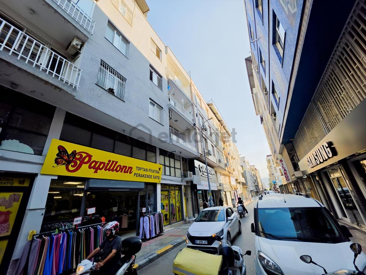 Şehir Merkezinde Doktorlar Caddesi Yakını 2+1 Satılık Daire - 3