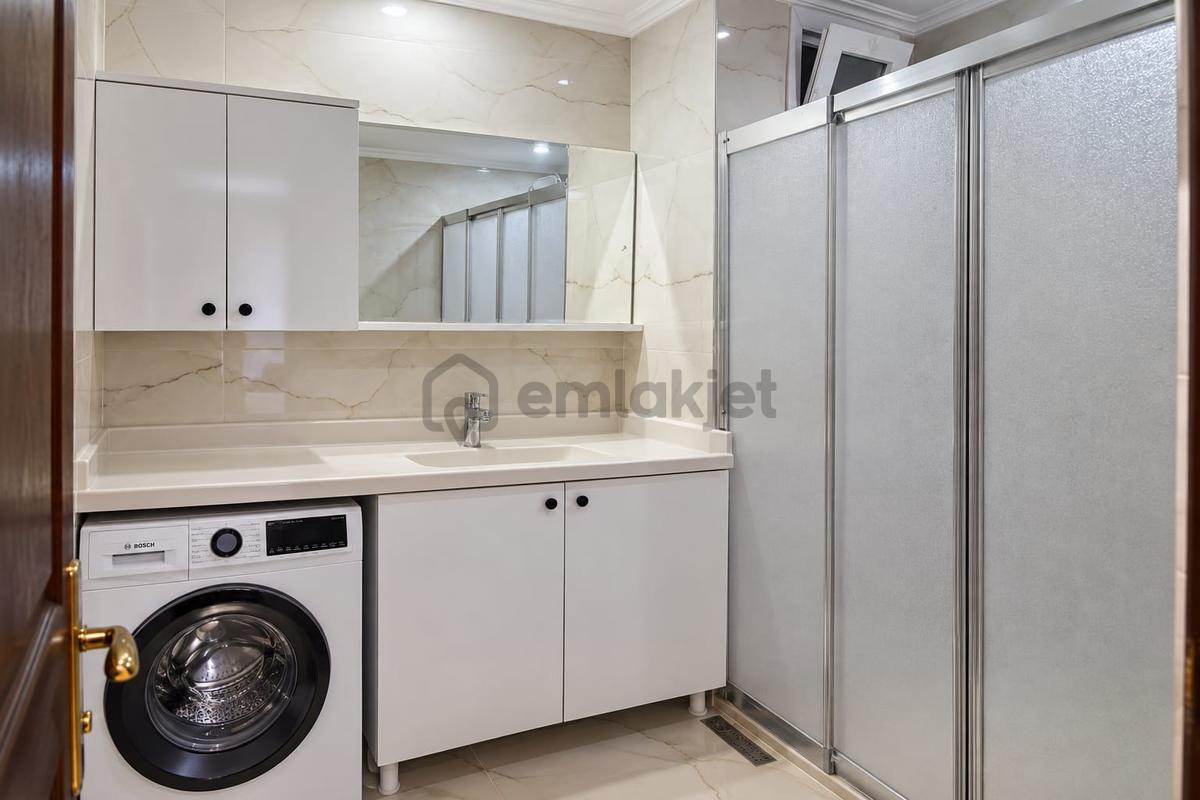 Başkent Sitesi'nde 3+1 Satılık Lüks Fırsat Daire - 15