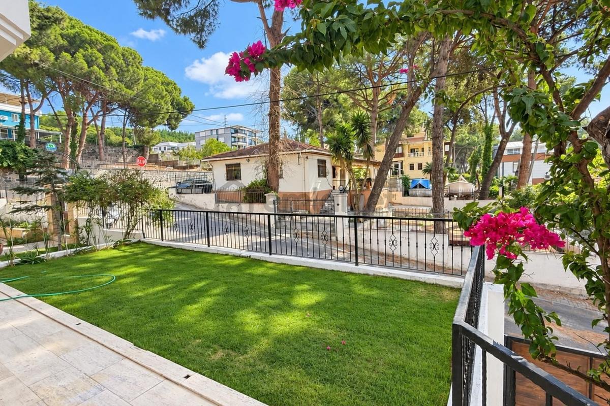 Deniz Manzaralı, Tam Müstakil 5+1 Villa - 12